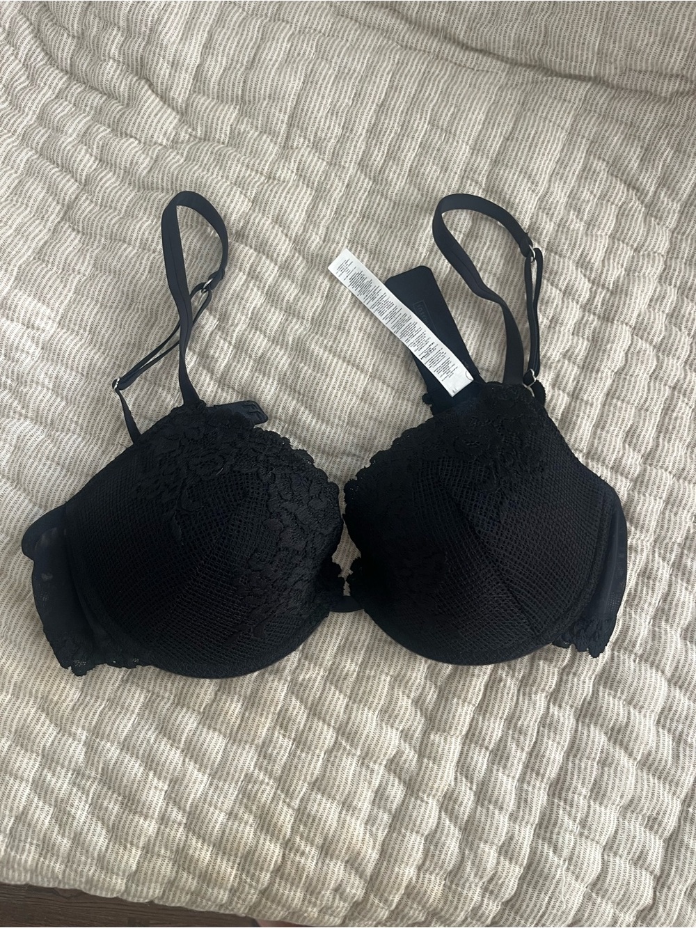 Women’s Black Lace Intimissimi Bra